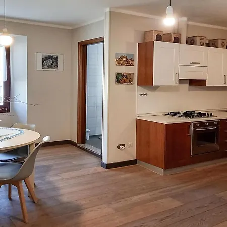 Vacanze Ai Burattini Appartamento Adrara San Rocco